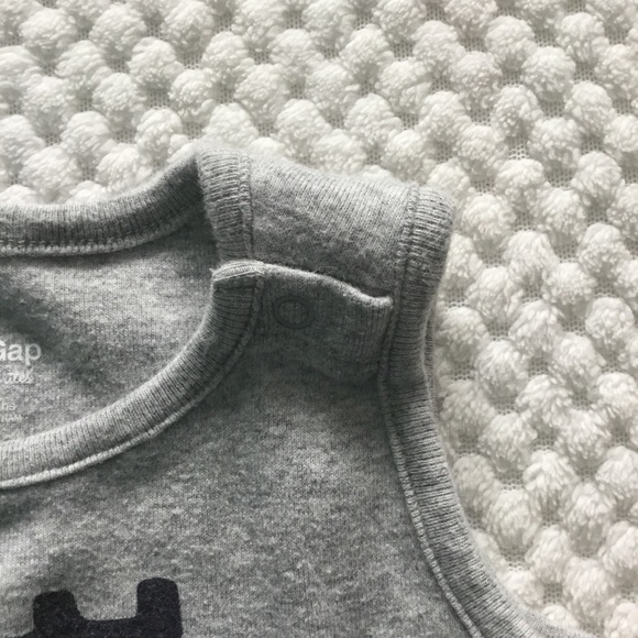 BABY GAP ONESIE KING OF THE CASTLE 3/6 MONTH NWOT - Picture 4 of 5